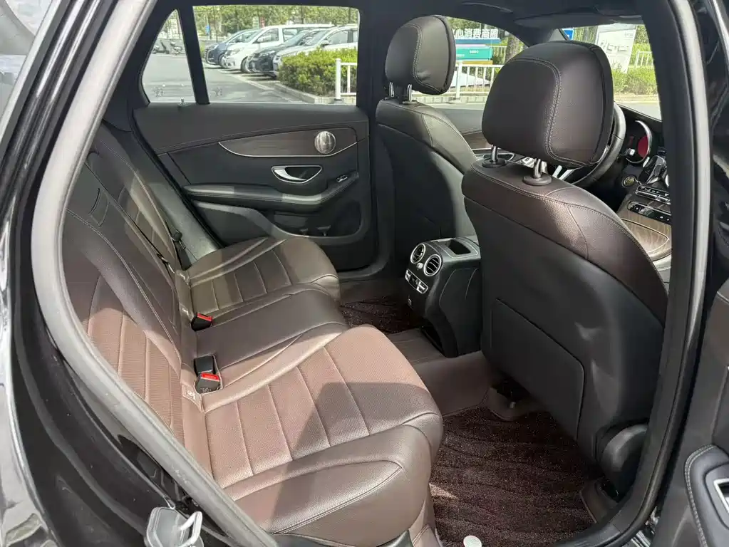 Mercedes-Benz GLC — миниатюра 11