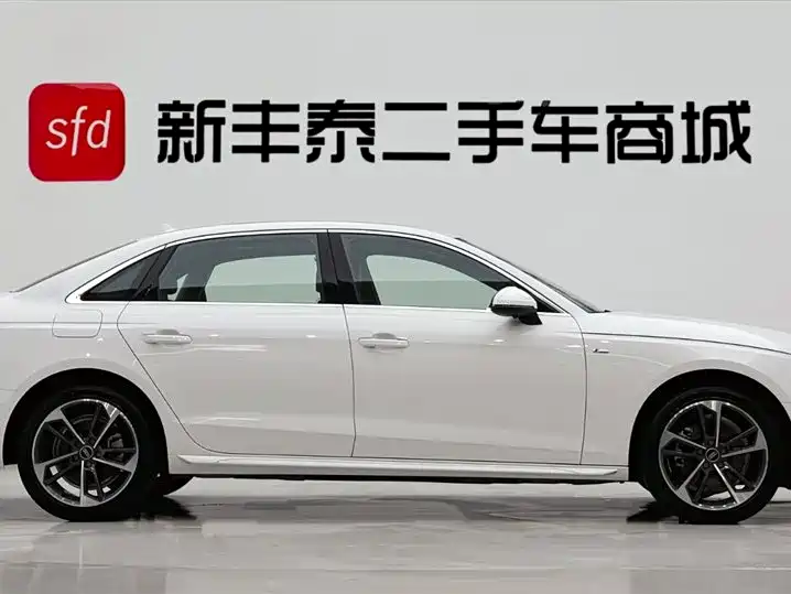 Audi A4L 2024 40 TFSI Fashion