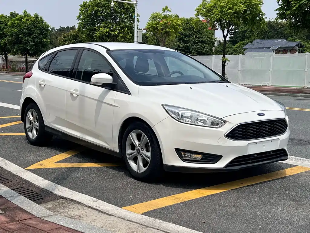 Ford Focus — миниатюра 3