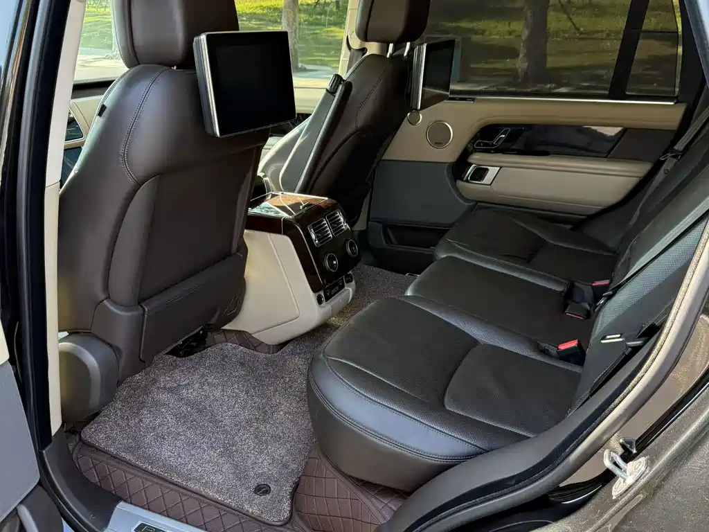 Land Rover Range Rover — миниатюра 6