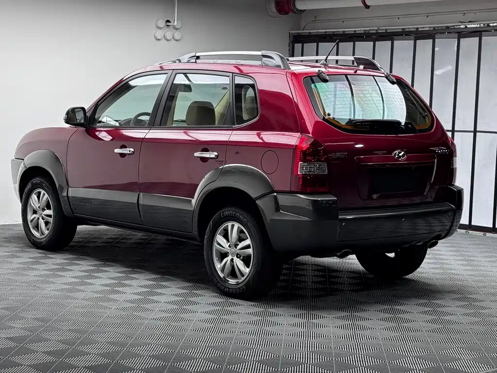 Hyundai Tucson — миниатюра 8