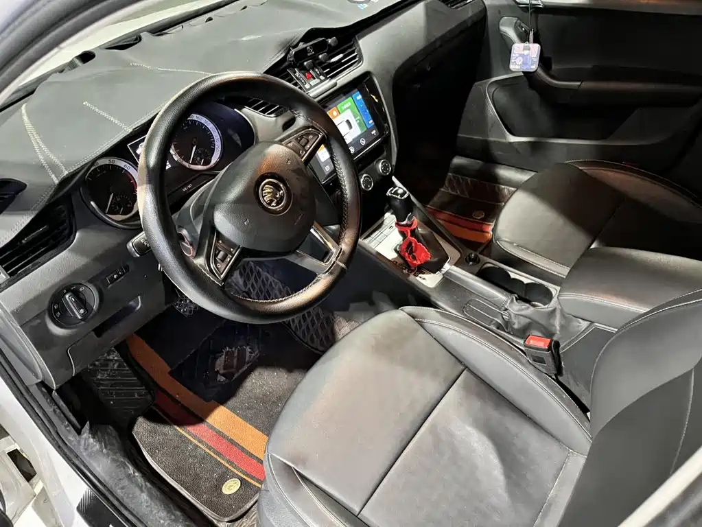 Skoda Octavia — миниатюра 12