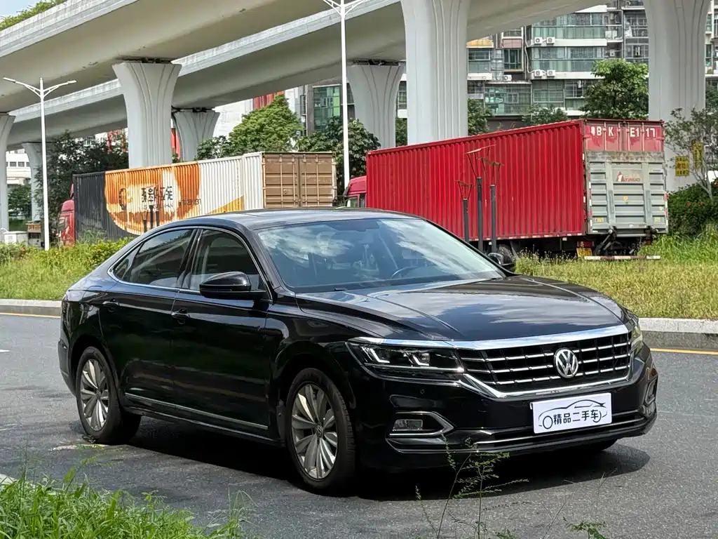 Volkswagen Passat — миниатюра 3