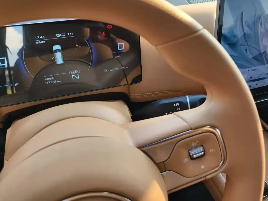 Wuling Xingguang 560 New Energy — миниатюра 16