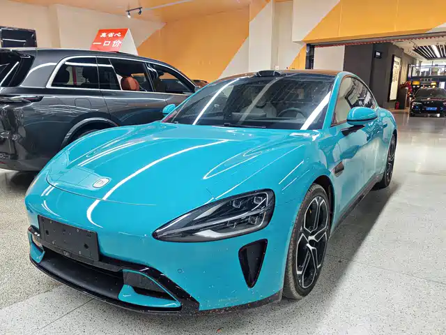 XIAOMI CAR XIAOMI SU7 2024