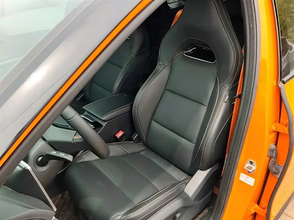 MG MG ONE — миниатюра 15