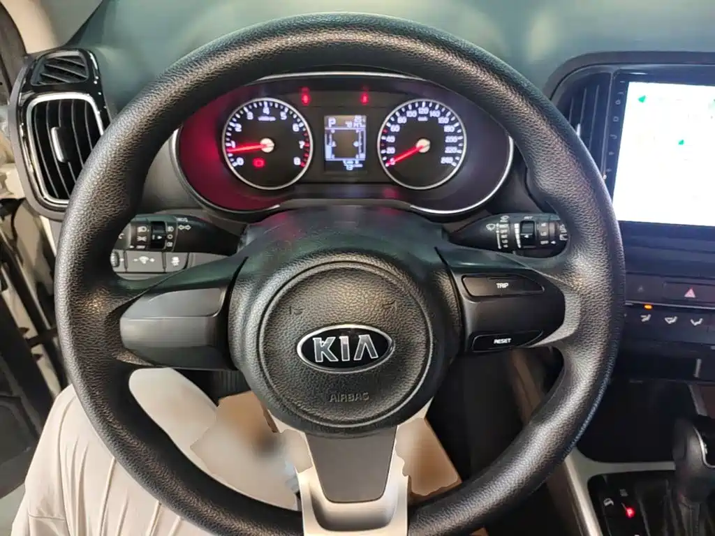 Kia KX3 — миниатюра 11