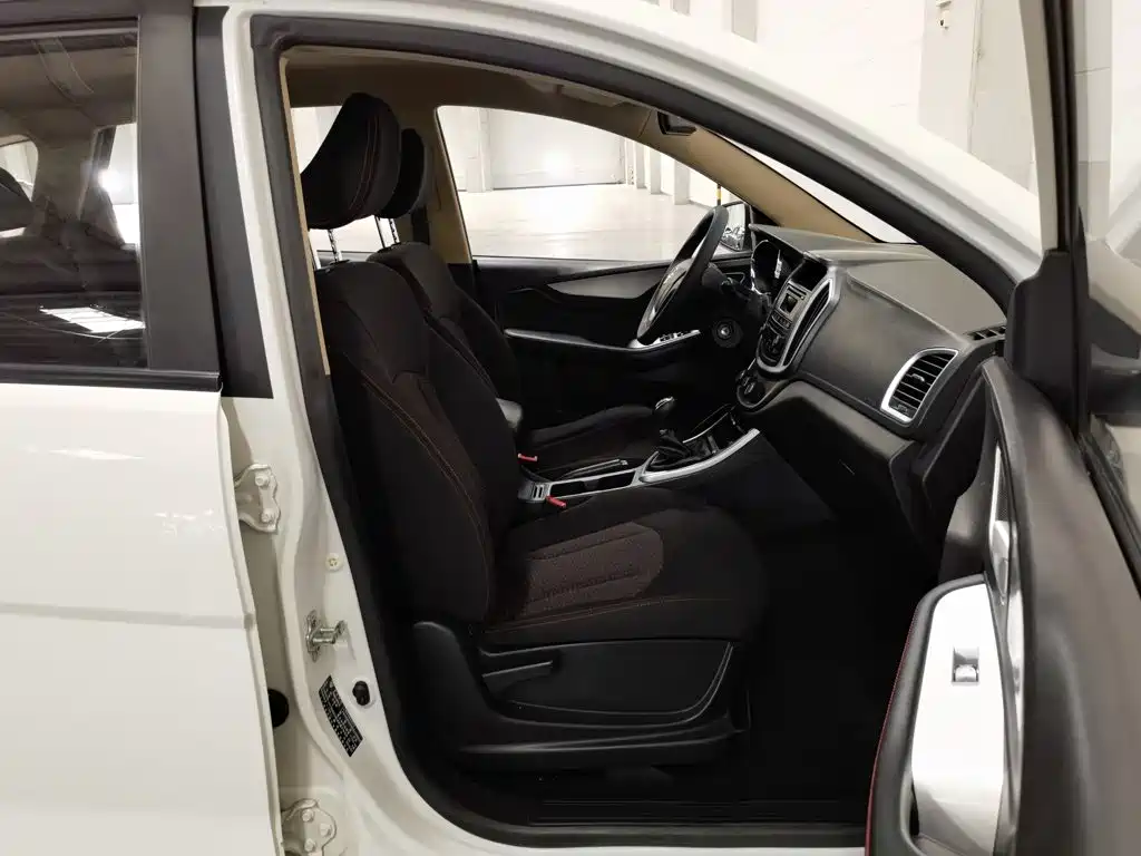 Baojun 560 — миниатюра 23