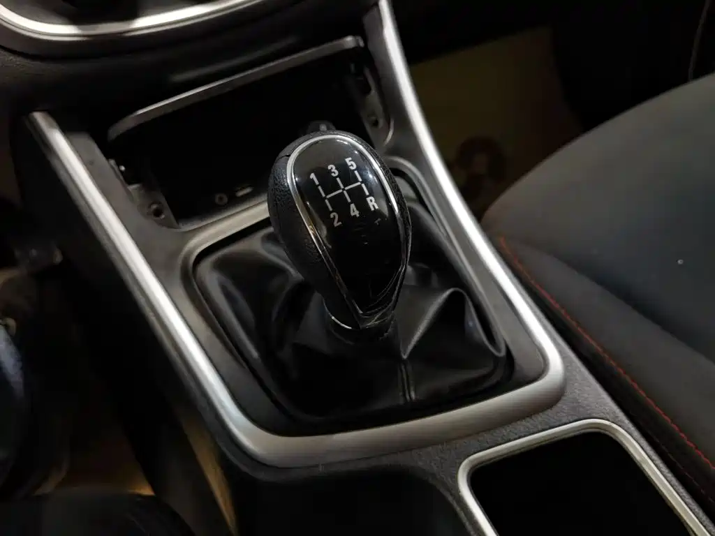 Baojun 560 — миниатюра 13