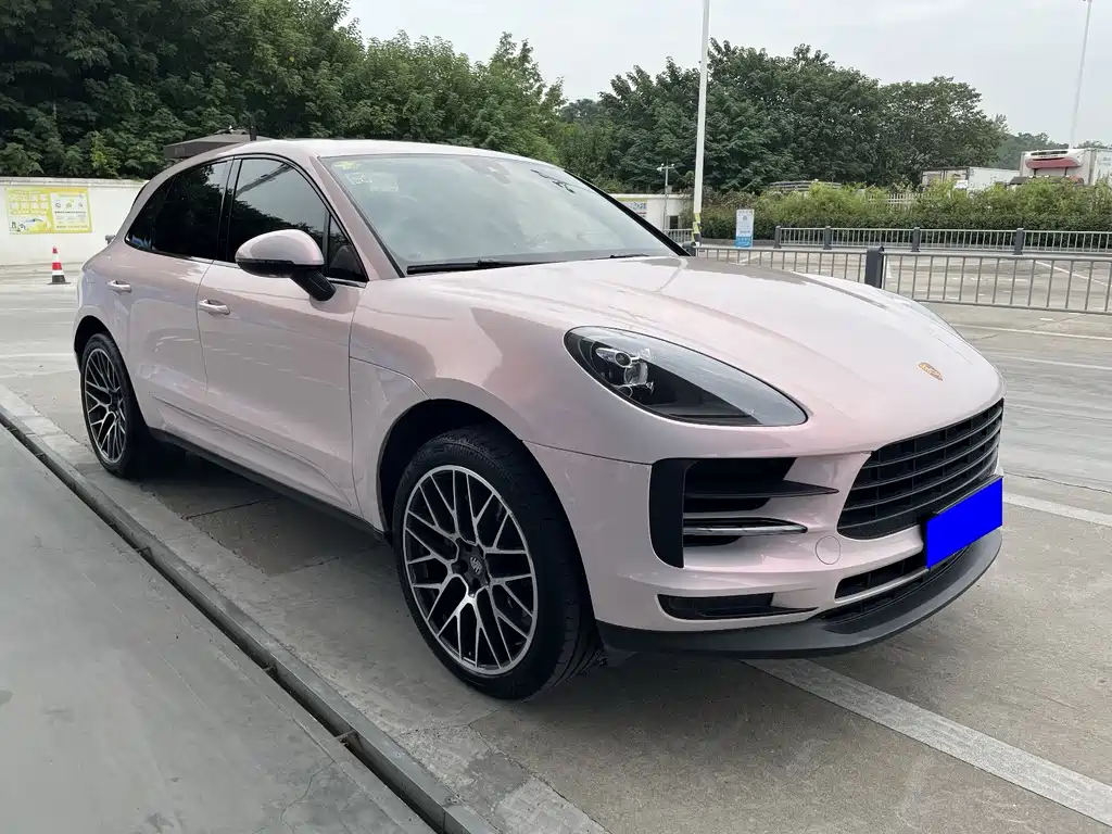 Porsche Macan — миниатюра 2