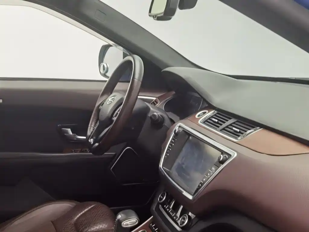 Landwind Landwind X7 — миниатюра 22