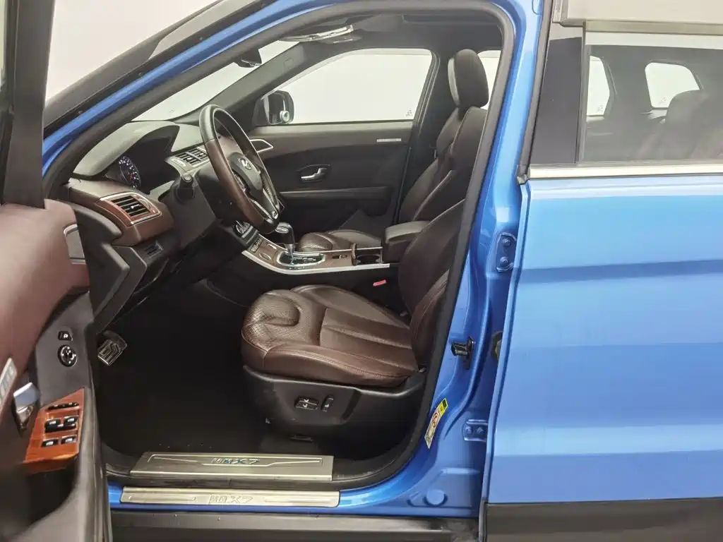 Landwind Landwind X7 — миниатюра 10