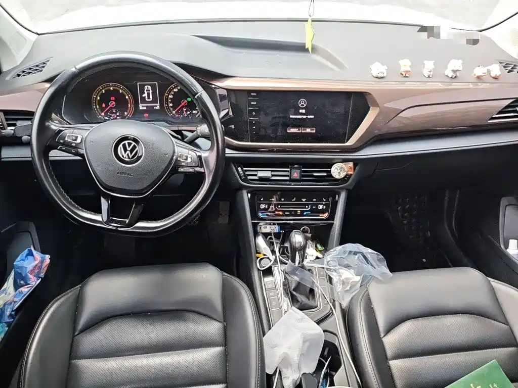 Volkswagen Tharu — миниатюра 10