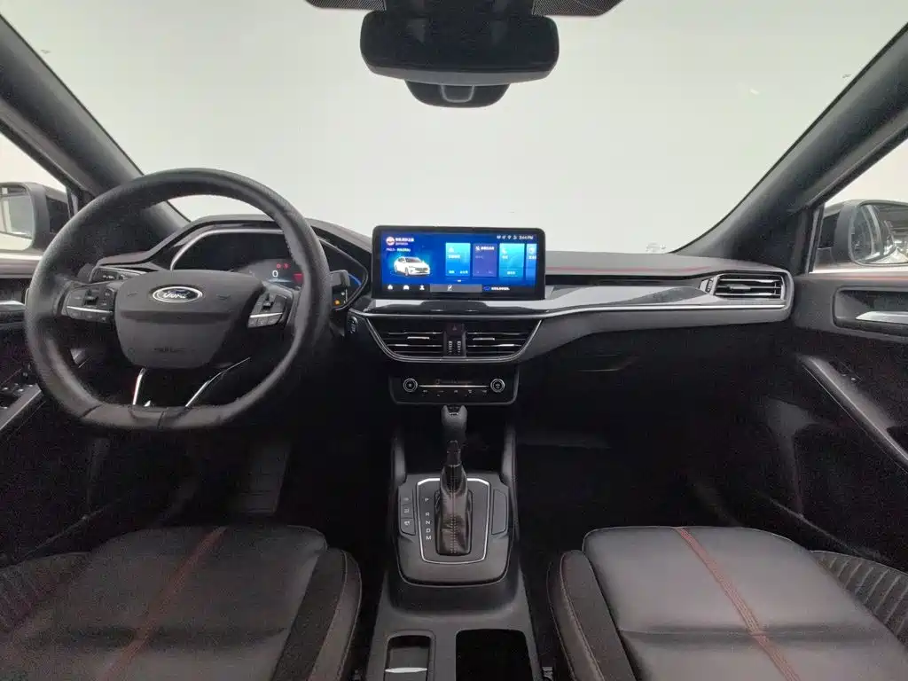 Ford Focus — миниатюра 5