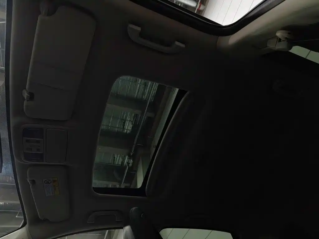 Honda CR-V — миниатюра 14