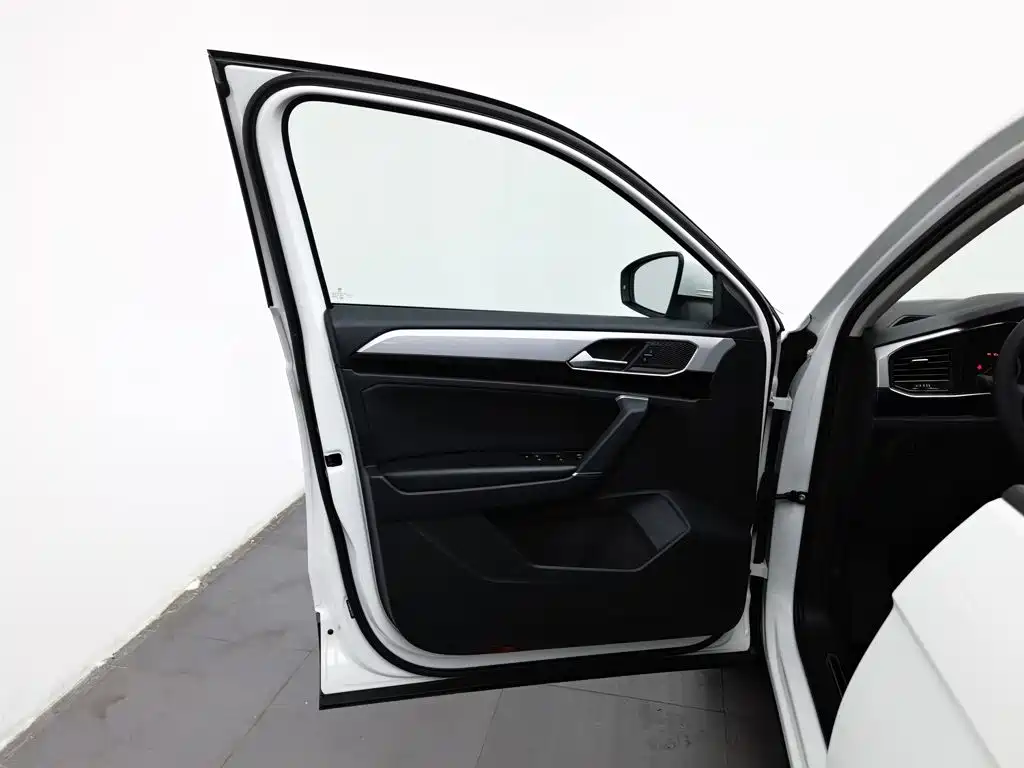 Volkswagen Tayron — миниатюра 8