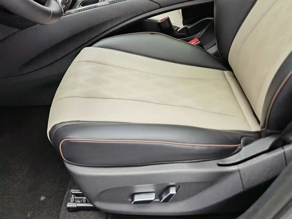 BYD Dolphin — миниатюра 20