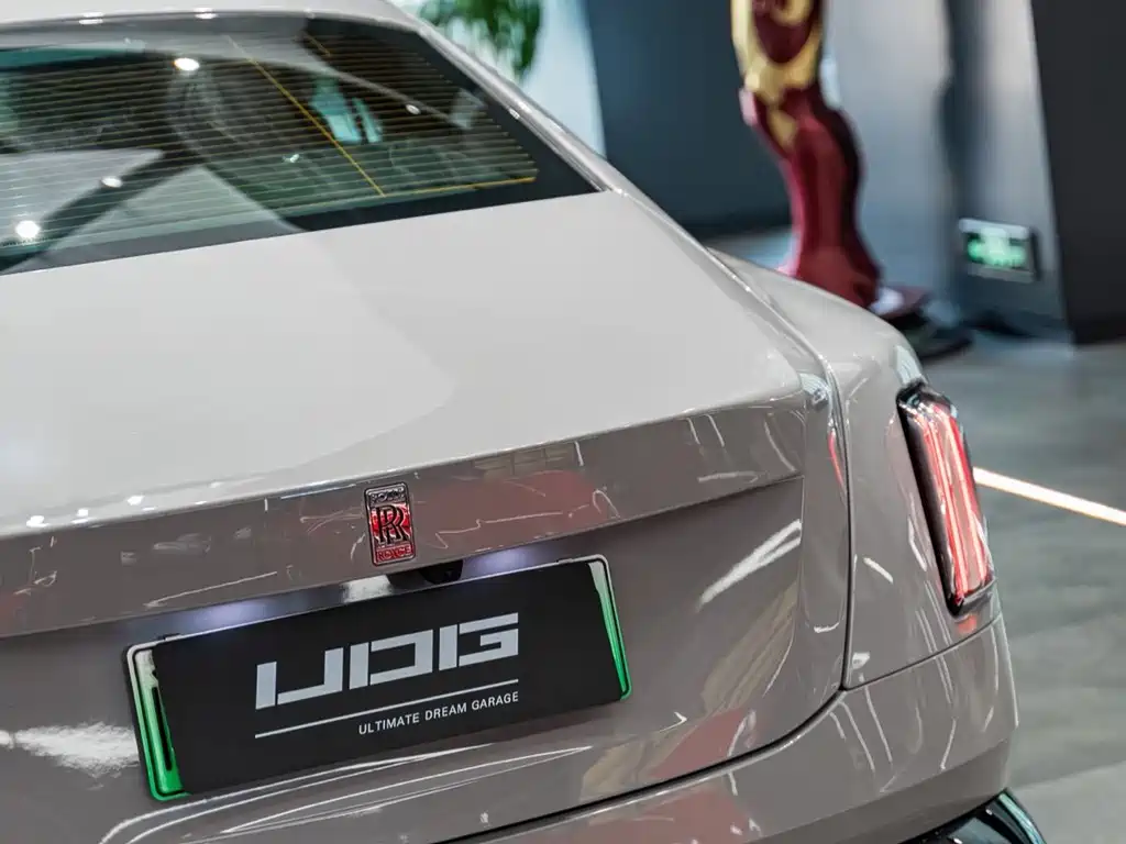 Rolls-Royce Phantom — миниатюра 9