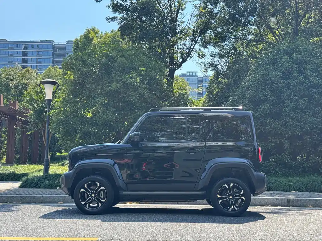 Baojun Yueye — миниатюра 3