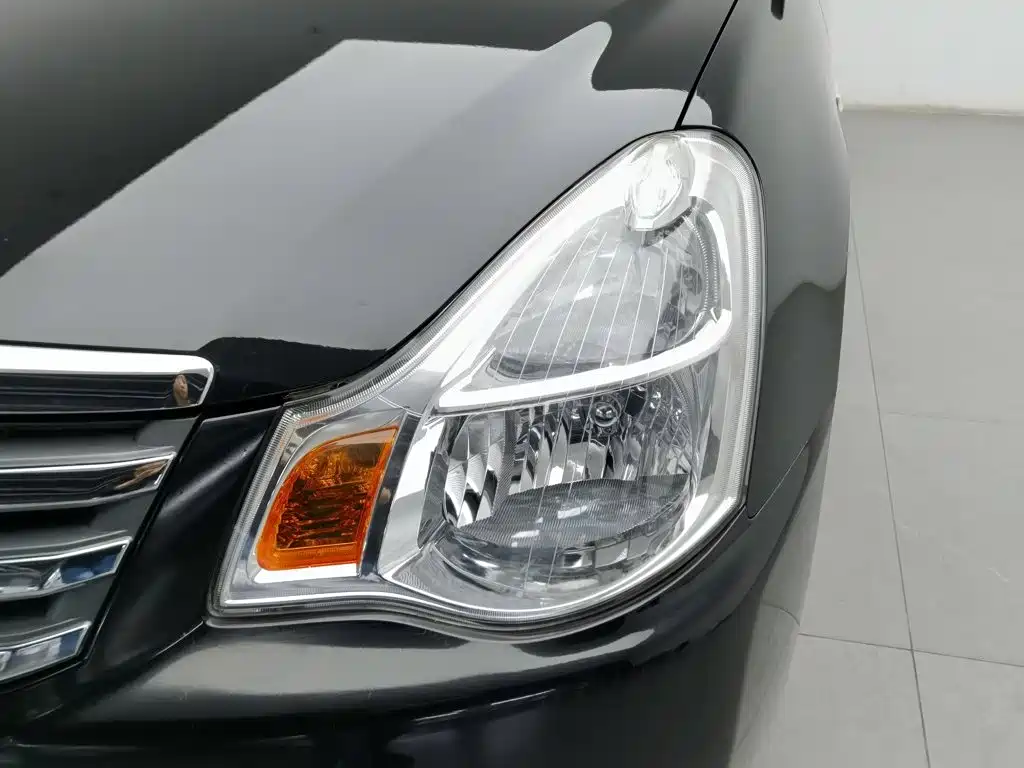 Nissan Sylphy — миниатюра 7