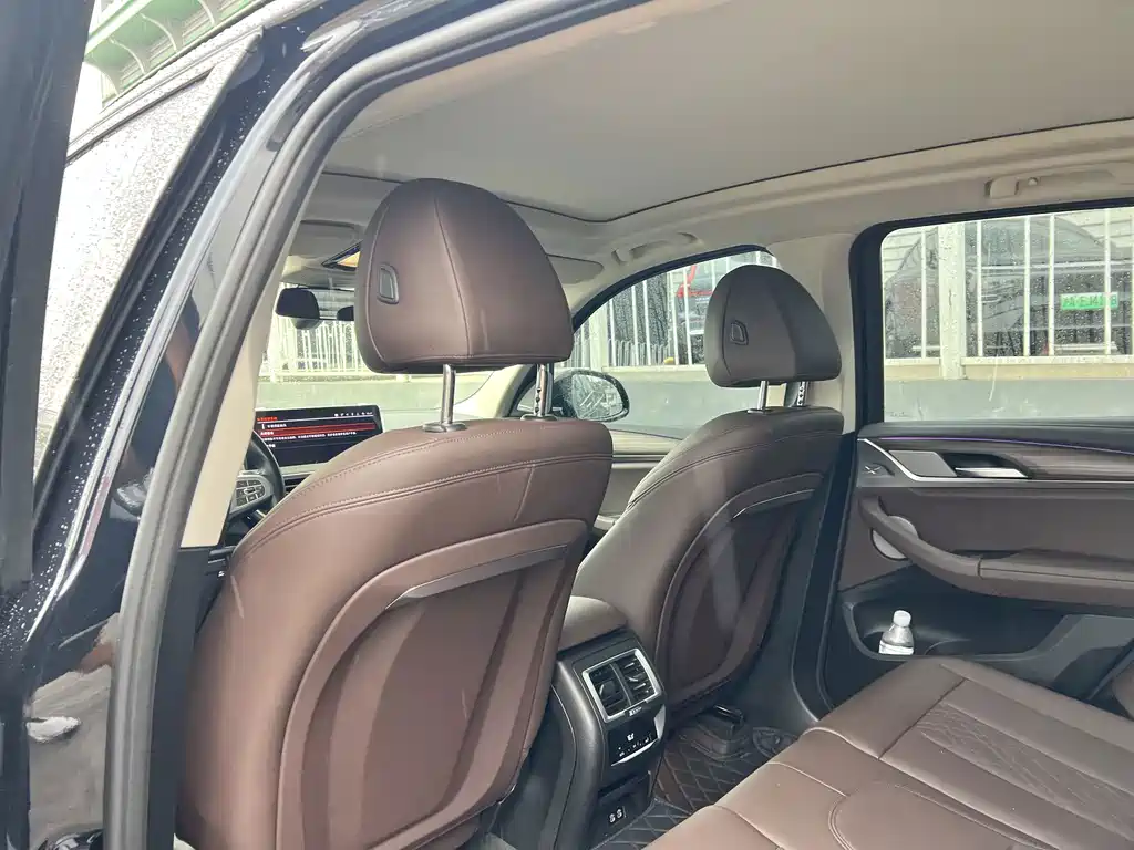 BMW X3 — миниатюра 22