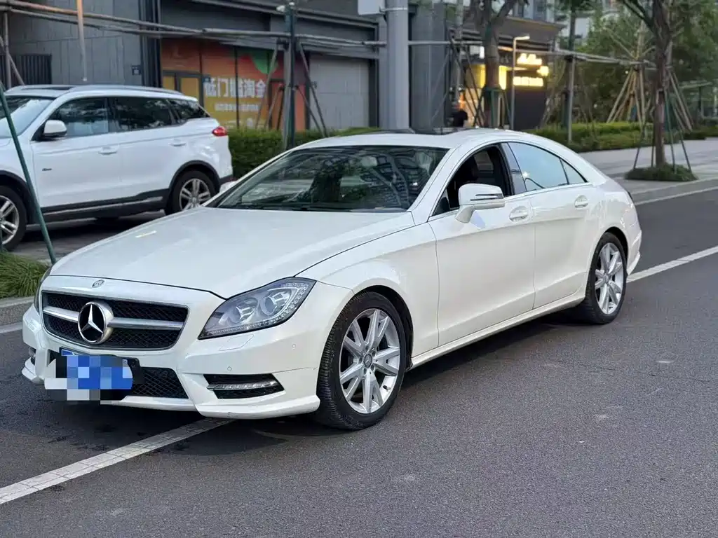 Mercedes-Benz CLS