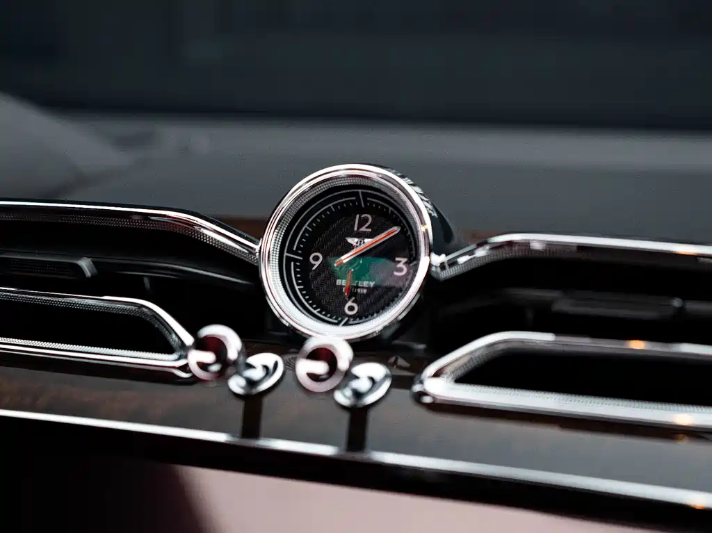 Bentley Bentayga — миниатюра 11