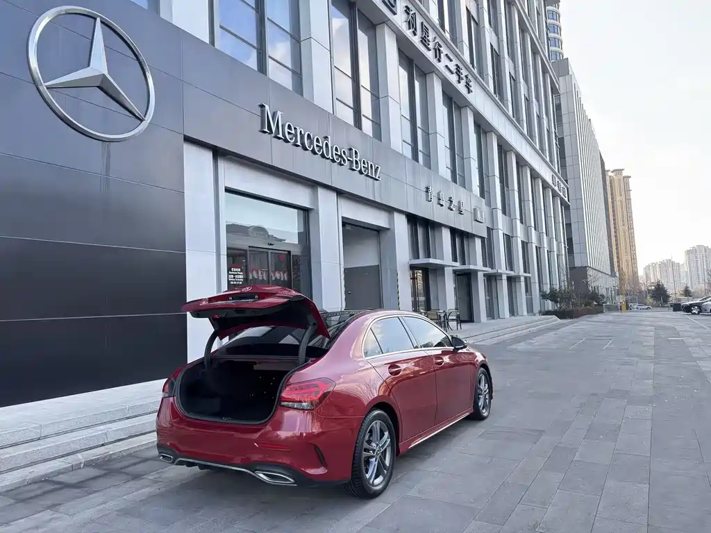 MERCEDES-BENZ A CLASS