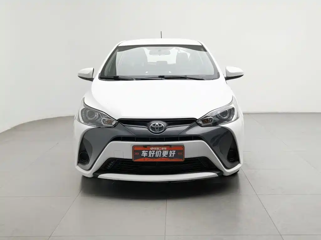 Toyota Yaris L — миниатюра 3