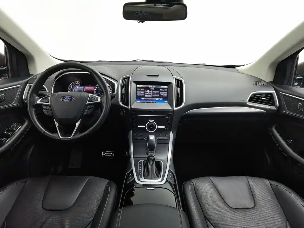 Ford Edge — миниатюра 5