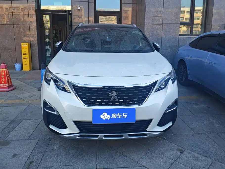 Peugeot 5008 — миниатюра 2