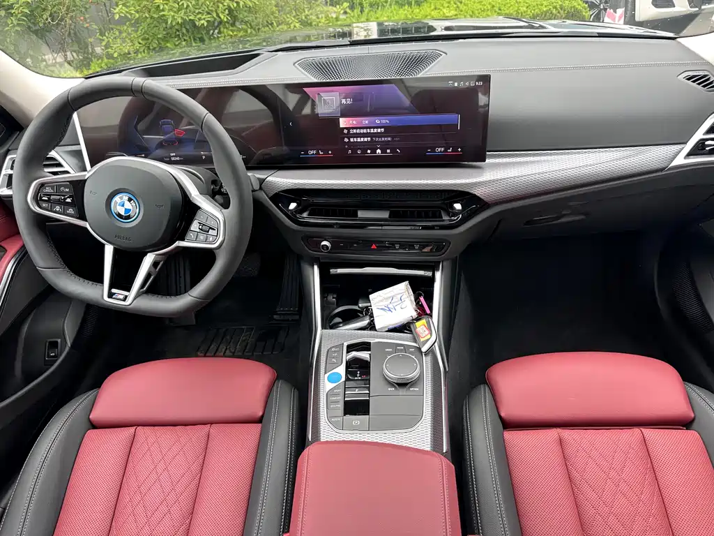 BMW i3 2026 eDrive 40 L Sport