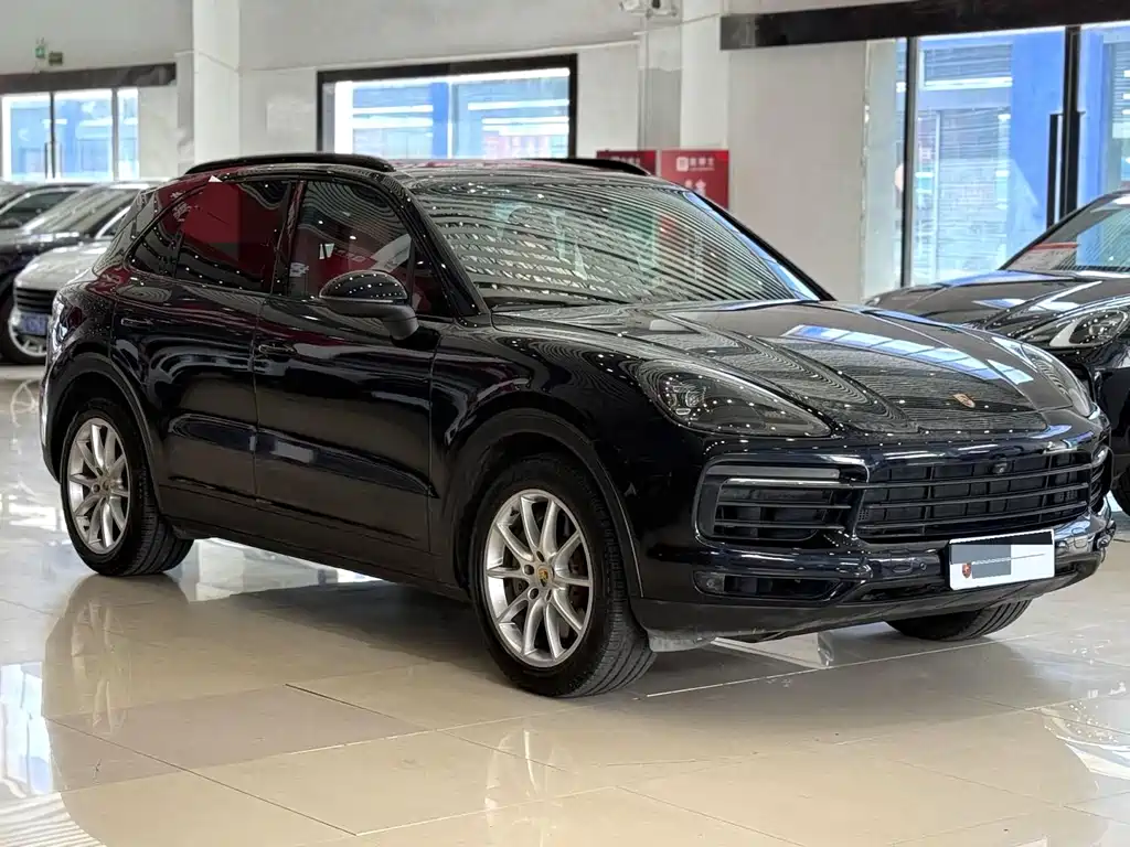 Porsche Cayenne — миниатюра 3