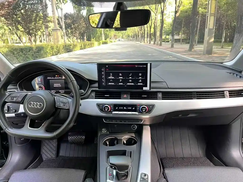 Audi A4L — миниатюра 7