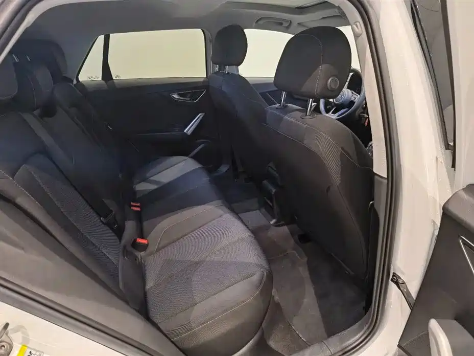 Audi Q2L 2020 35 TFSI