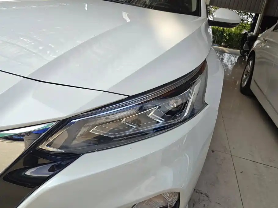 Nissan Teana — миниатюра 5