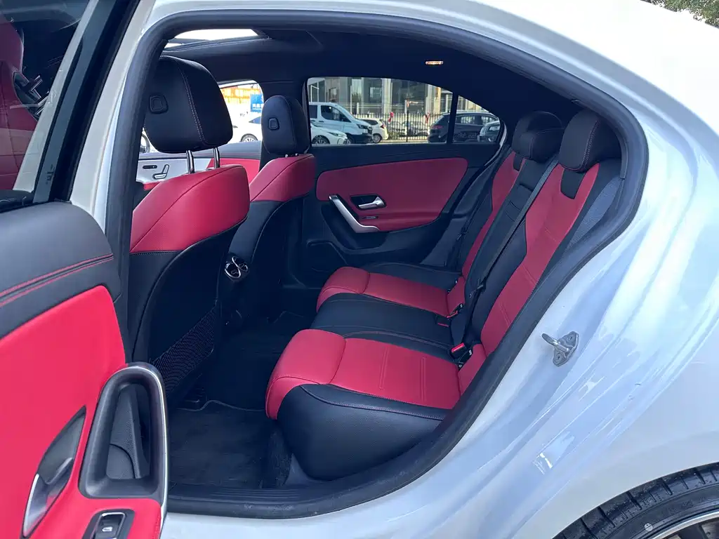 MERCEDES-BENZ A CLASS AMG