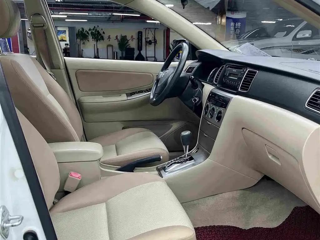 Toyota Corolla — миниатюра 4
