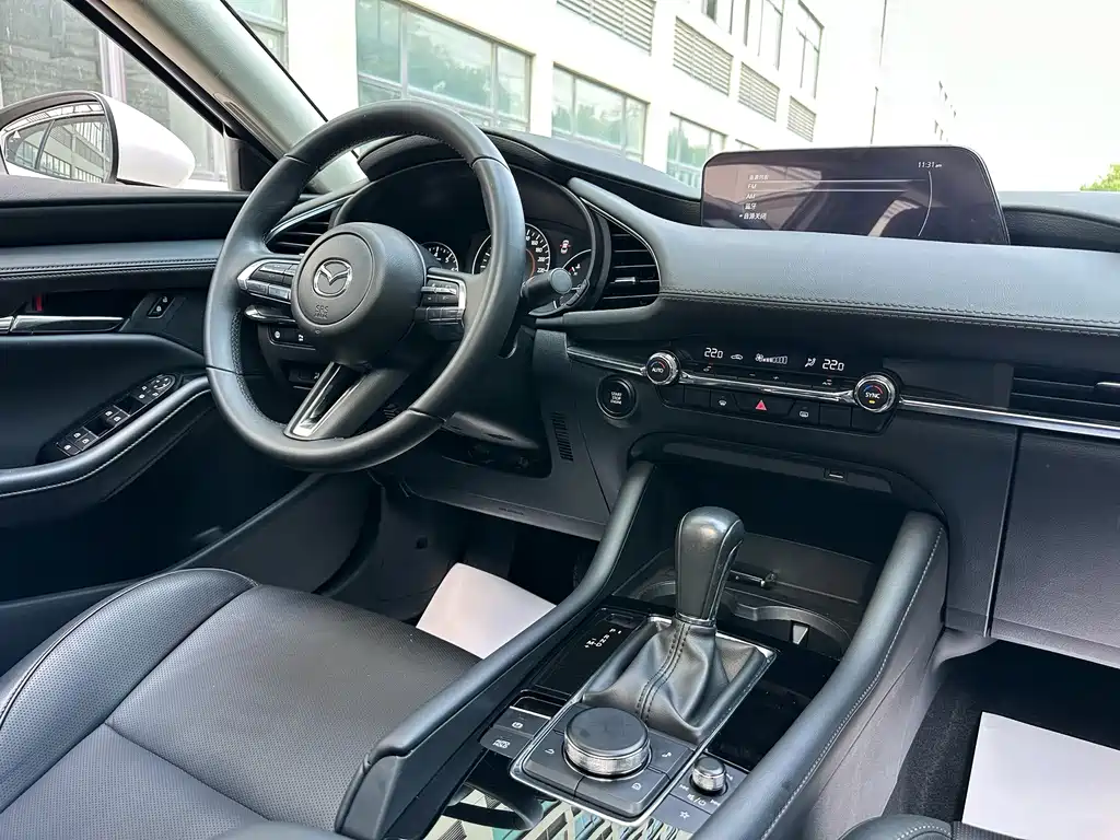 Mazda 3 Axela — миниатюра 7