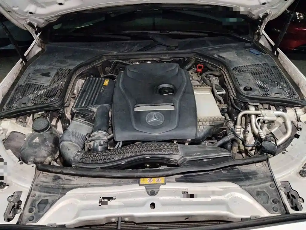Mercedes-Benz C-Class — миниатюра 11