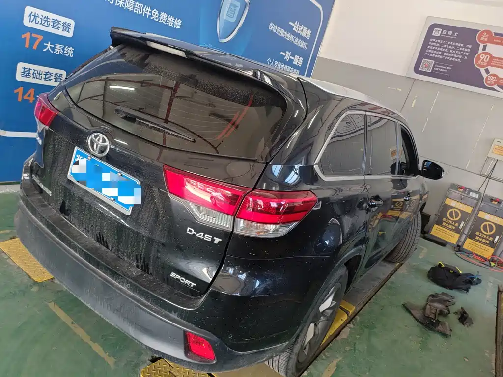 Toyota Highlander — миниатюра 7