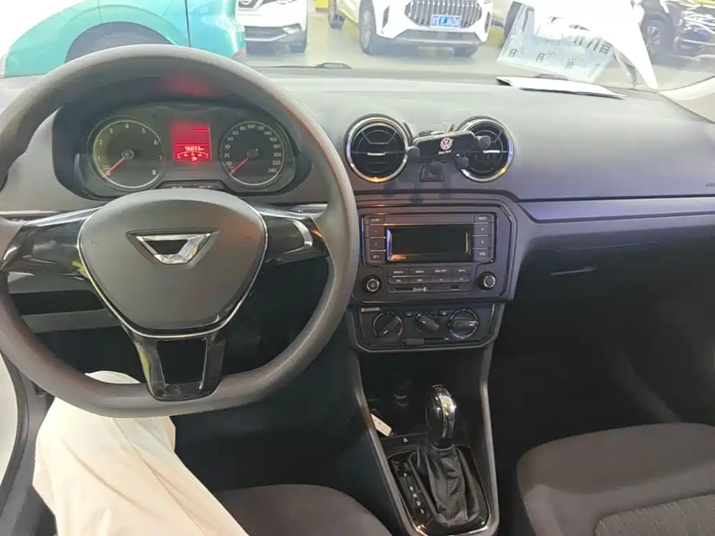 Jetta VA3 — миниатюра 10
