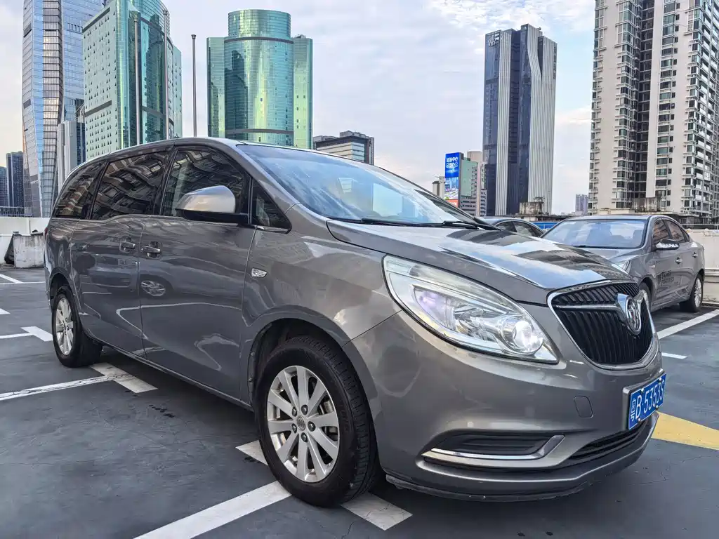 Buick GL8 — миниатюра 3