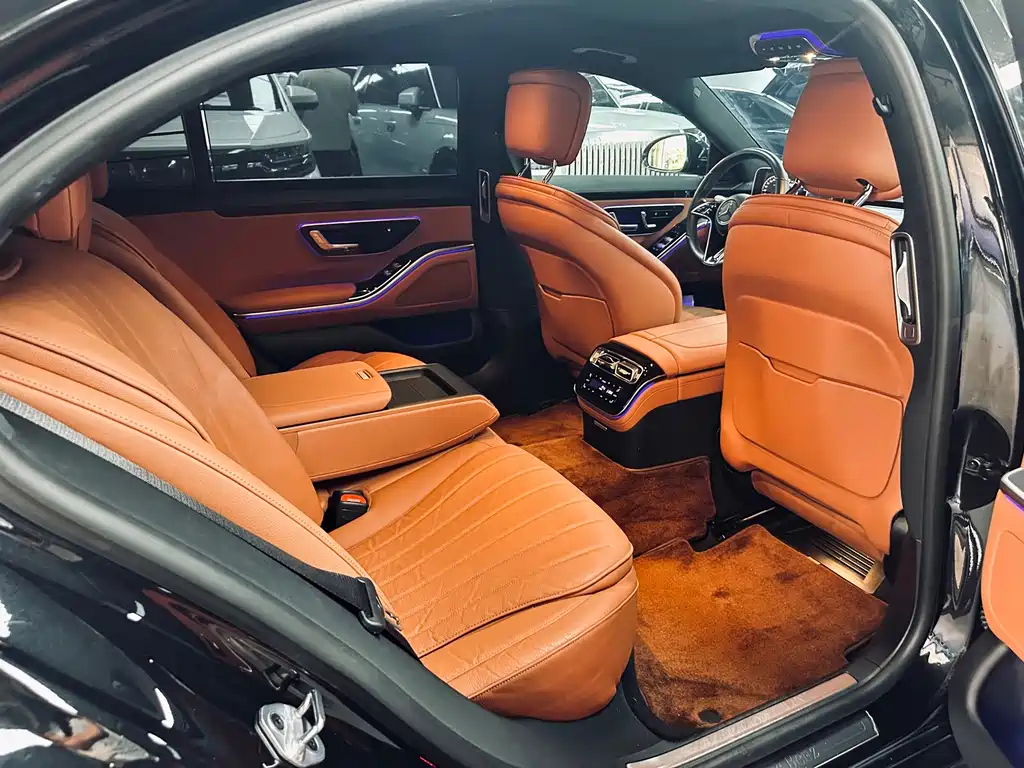Mercedes-Benz S-Class — миниатюра 14
