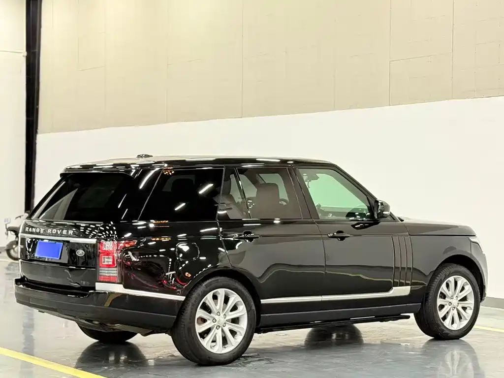 Land Rover Range Rover — миниатюра 11