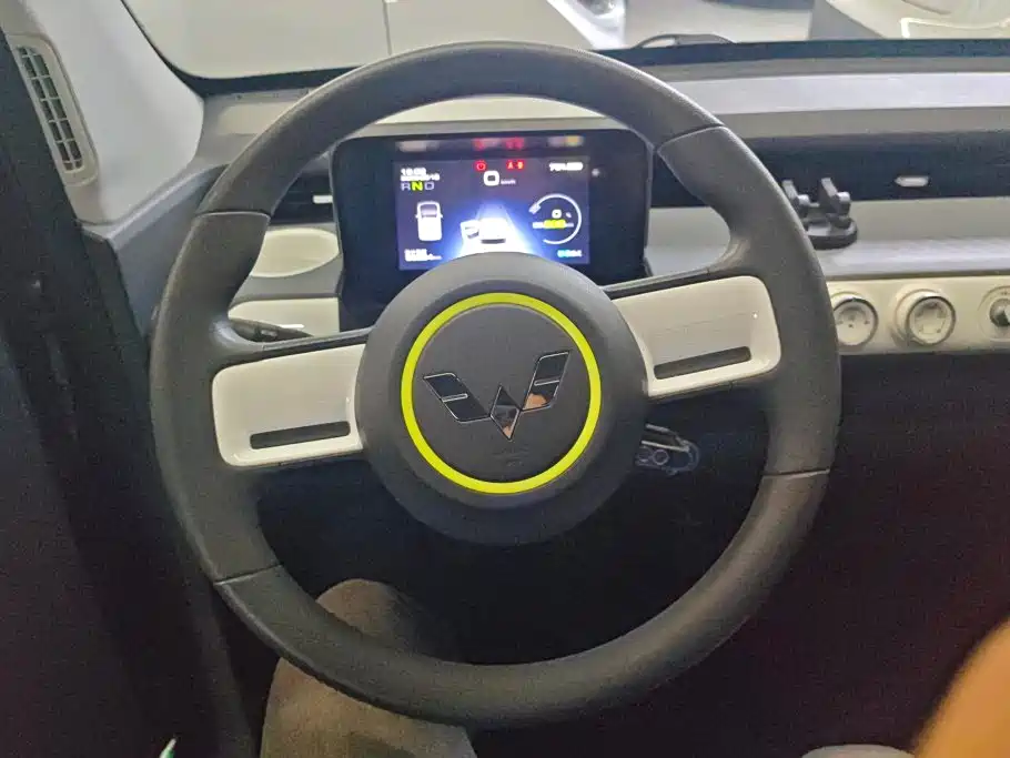 Wuling MINIEV — миниатюра 15