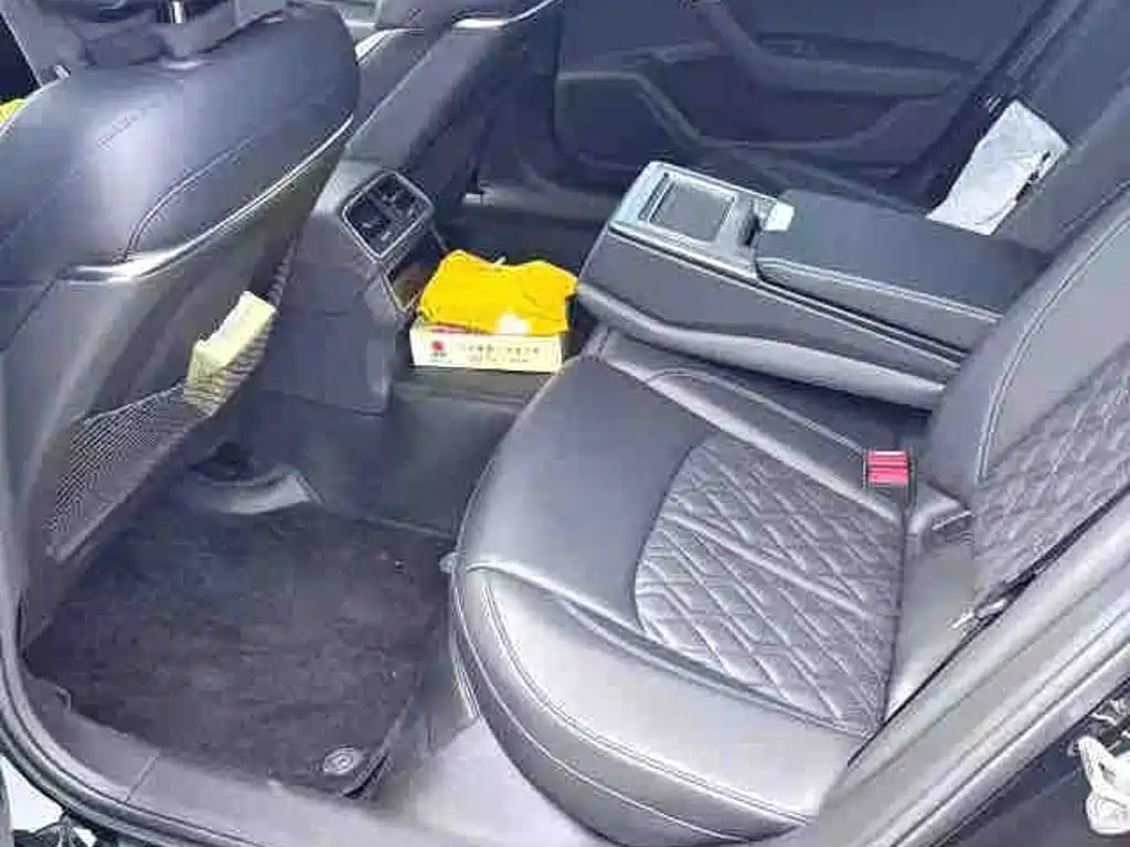 Audi A6L — миниатюра 6