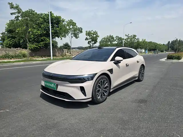 2026 Zeekr 007