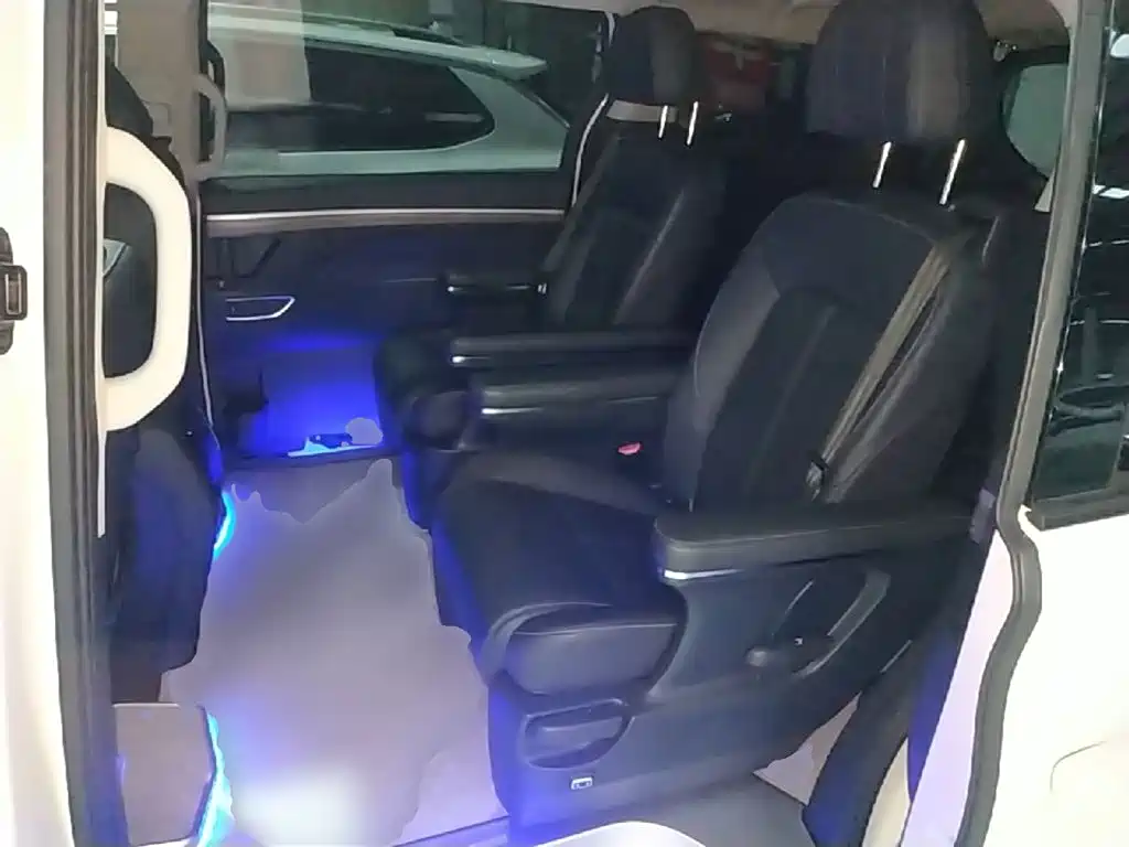 GAC Motor Trumpchi M8 — миниатюра 17