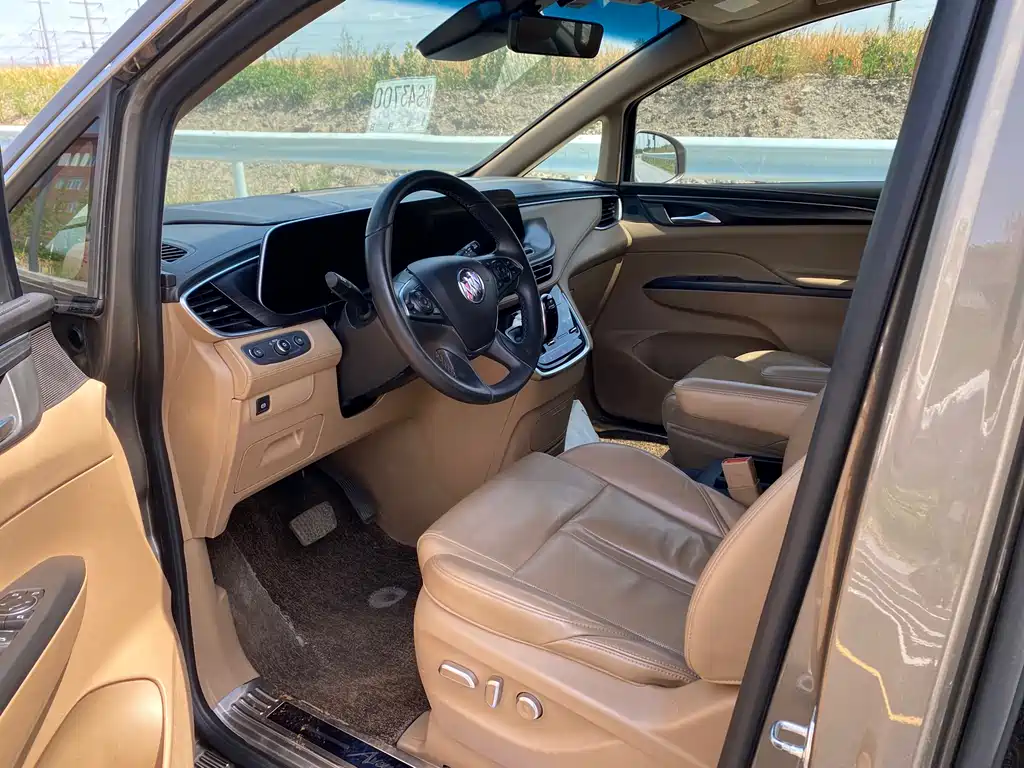 Buick GL8 2020 ES 653T Luxury